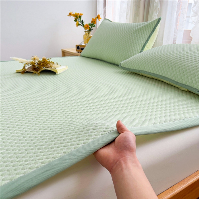 91家纺网 家纺一手货源 找家纺 喜居 2025新款无印风豆豆席宽边平席冰豆豆凉豆豆凉席 奶昔绿