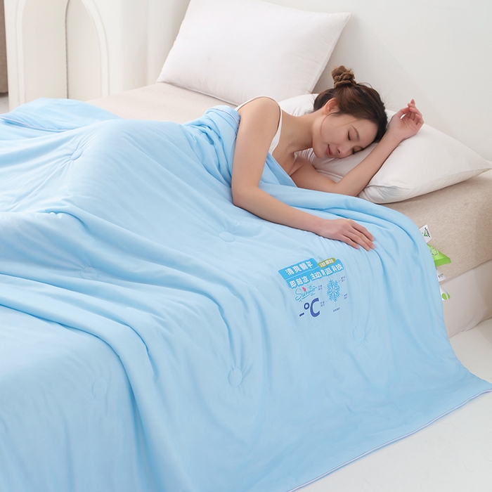91家纺网 家纺一手货源 找家纺 优布加2025新款亲肤舒适凉感丝夏被夏凉被空调被 冰凉蓝色