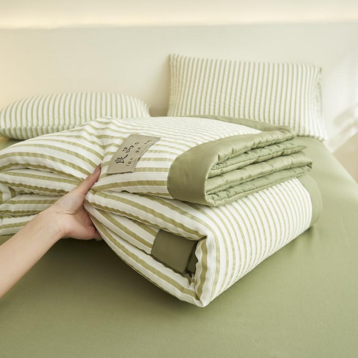 91家纺网 家纺一手货源 找家纺 子由家居 2025新款色织条纹提花大豆夏被四件套 色织条纹-豆绿