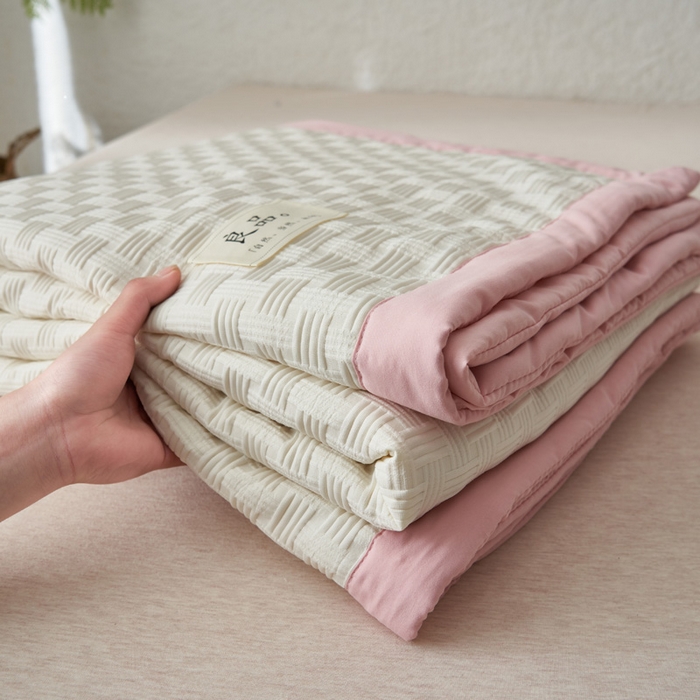 91家纺网 家纺一手货源 找家纺 子由家居 2025新款良品格大豆纤维夏被被子被芯 良品格-纱粉