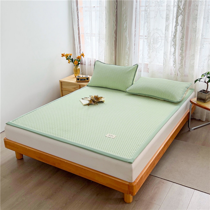 91家纺网 家纺一手货源 找家纺 喜居 2025新款无印风豆豆席宽边平席冰豆豆凉豆豆凉席 奶昔绿