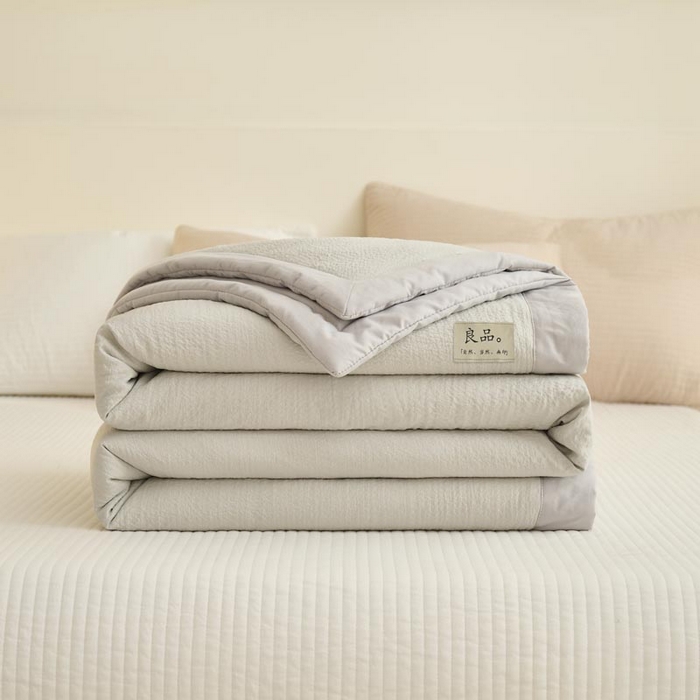 91家纺网 家纺一手货源 找家纺 子由家居 2025新款双层邹邹格大豆纤维夏被被子夏被 邹邹格-浅灰