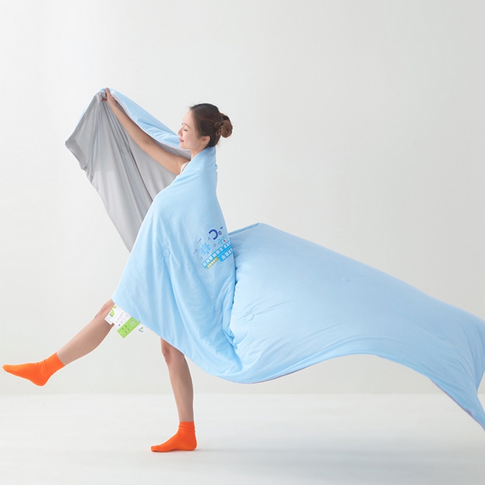 91家纺网 家纺一手货源 找家纺 优布加2025新款亲肤舒适凉感丝夏被夏凉被空调被 冰凉蓝灰