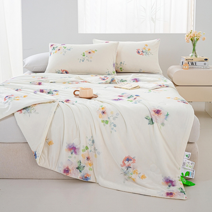 91家纺网 家纺一手货源 找家纺 欧雅搁家纺 2025新款3D数码印花有氨冷感冰激淋凉感丝夏被空调被大豆纤维被子夏凉被 花样晨熙