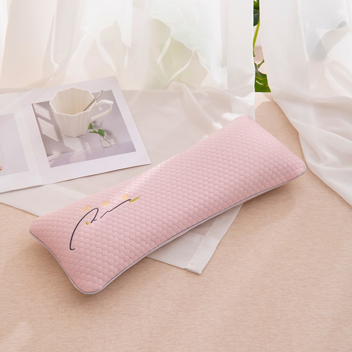 91家纺网 家纺一手货源 找家纺 芯洲 2025年新款荞麦枕颈椎枕凉感冰豆豆夏季时尚护颈枕 冰感豆颈椎枕-粉  20*50cm