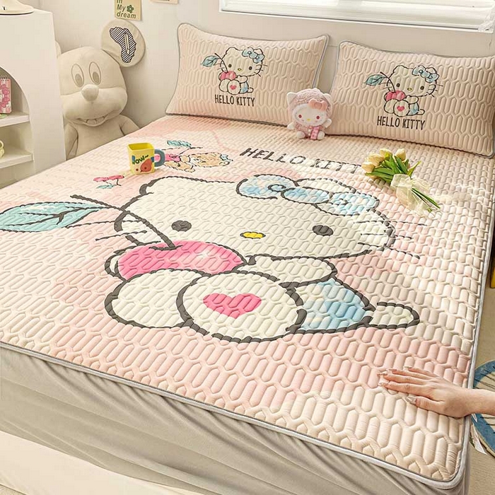 91家纺网 家纺一手货源 找家纺 米帛2025新款大版三丽鸥乳胶凉席-床笠款 樱桃凯蒂猫