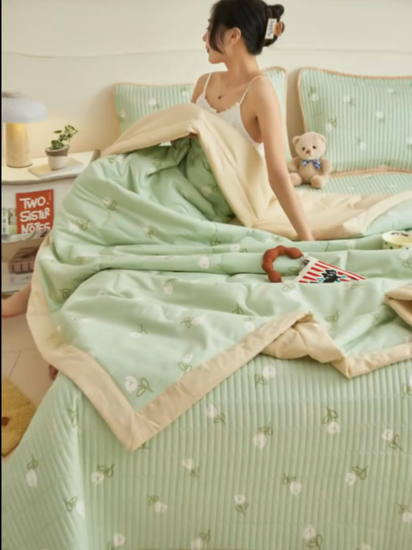 91家纺网 家纺一手货源 找家纺 子由家居 2025新款纯棉印花夹棉床盖 棉花被-新疆棉