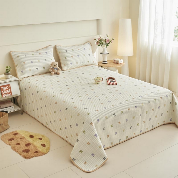 91家纺网 家纺一手货源 找家纺 子由家居 2025新款纯棉印花夹棉床盖 纯棉床盖-蝶恋花