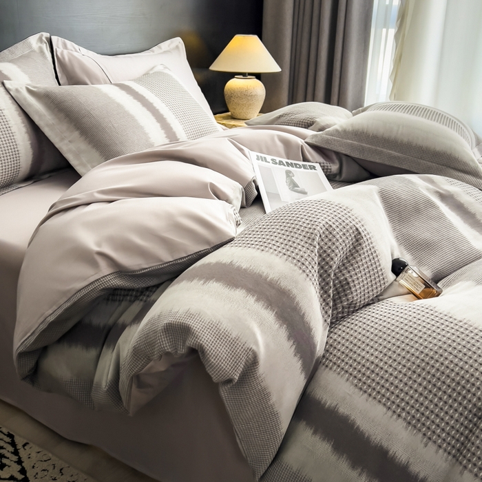 91家纺网 家纺一手货源 找家纺 倾慕家纺 2025新款60S提花全棉四件套 波格灰