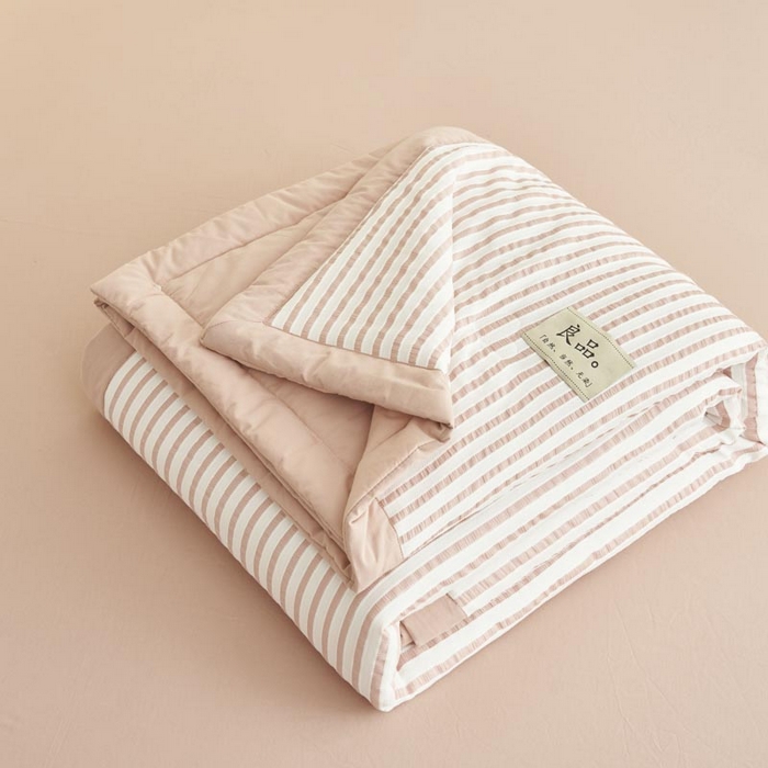 91家纺网 家纺一手货源 找家纺 子由家居 2025新款色织条纹提花大豆夏被四件套 色织条纹-豆沙