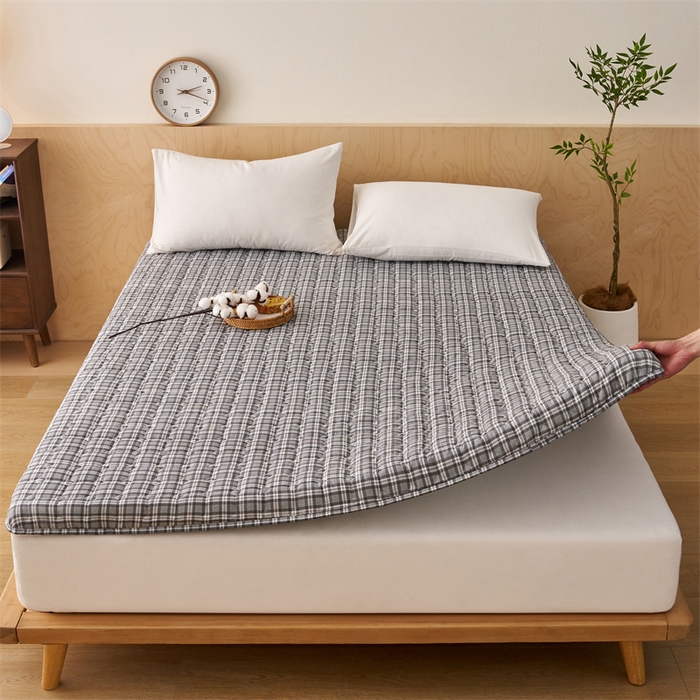 91家纺网 家纺一手货源 找家纺 艺博床垫 2025新款水洗棉棉花床垫成人款 深灰格