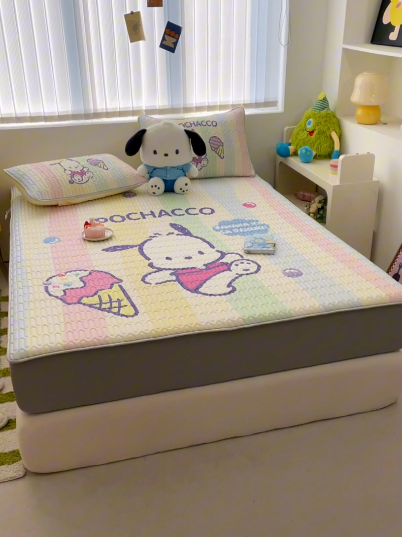 91家纺网 家纺一手货源 找家纺 米帛家纺2025新款大版三丽鸥乳胶凉席-绑带款 彩虹帕恰狗