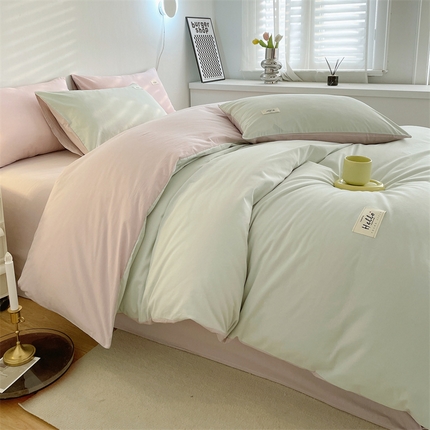 91家纺网 家纺一手货源 找家纺 （总）798家纺 2025新款全棉13070纯色双拼系列单被套场景二