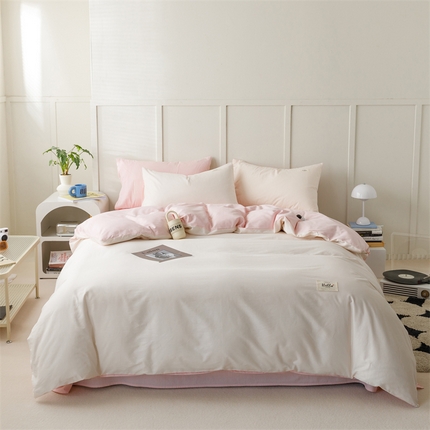 91家纺网 家纺一手货源 找家纺 （总）798家纺 2025新款全棉13070纯色双拼系列四件套场景一