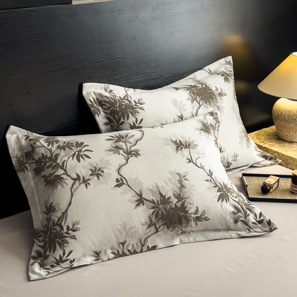 91家纺网 家纺一手货源 找家纺 倾慕家纺 2025新款60S提花全棉单品枕套 南枝绿