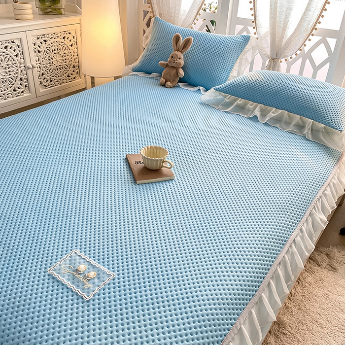 91家纺网 家纺一手货源 找家纺 眠势力 2025新款华夫格花边床笠豆豆凉席款夏季凉感床垫保护套 （提供买家秀） 天空蓝