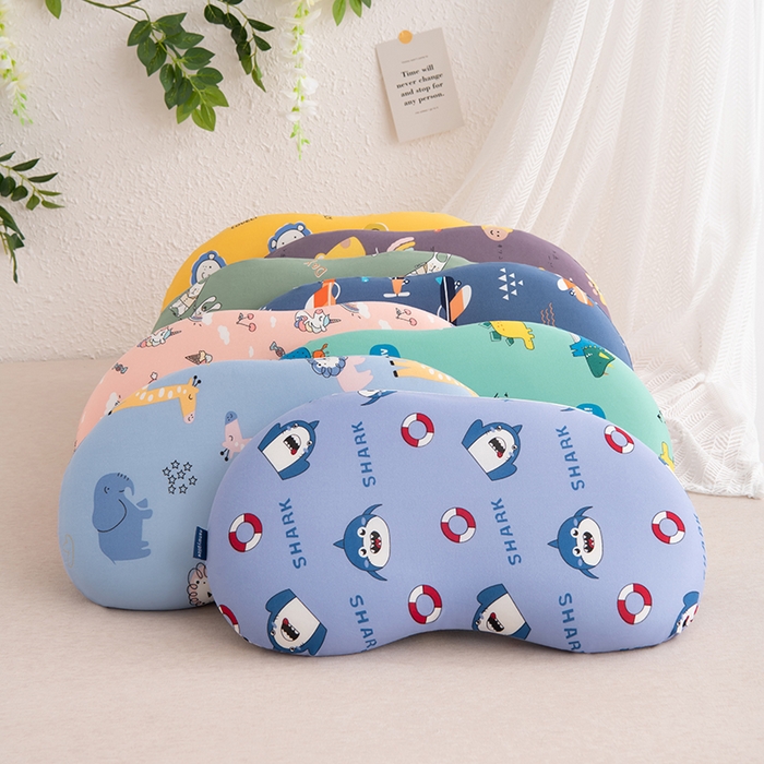 91家纺网 家纺一手货源 找家纺 芯洲 2025年新款猫肚皮枕芯慢回弹牛奶丝卡通记忆枕头 蓝 绿 黄 粉 咖 随机花型颜色可选  30*50cm