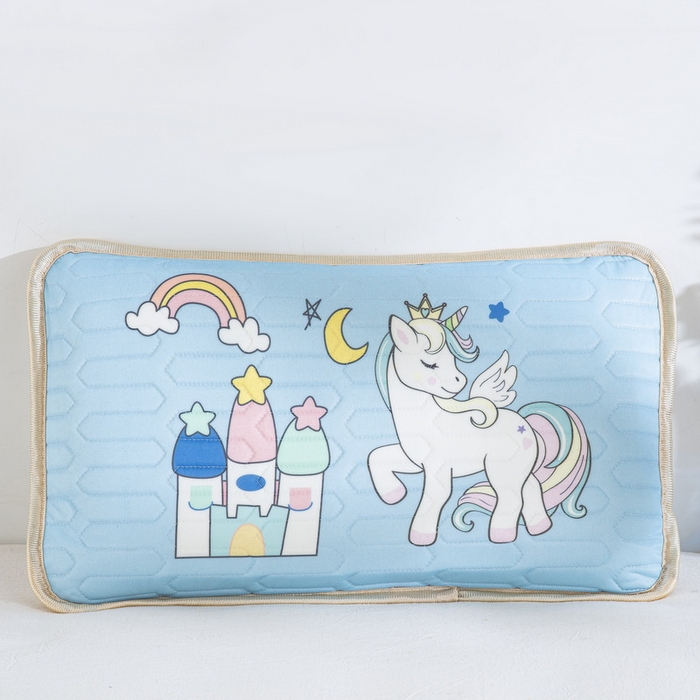 91家纺网 家纺一手货源 找家纺 （总）大黄蜂家居家纺 2025新款大黄蜂凉感丝卡通平面枕套