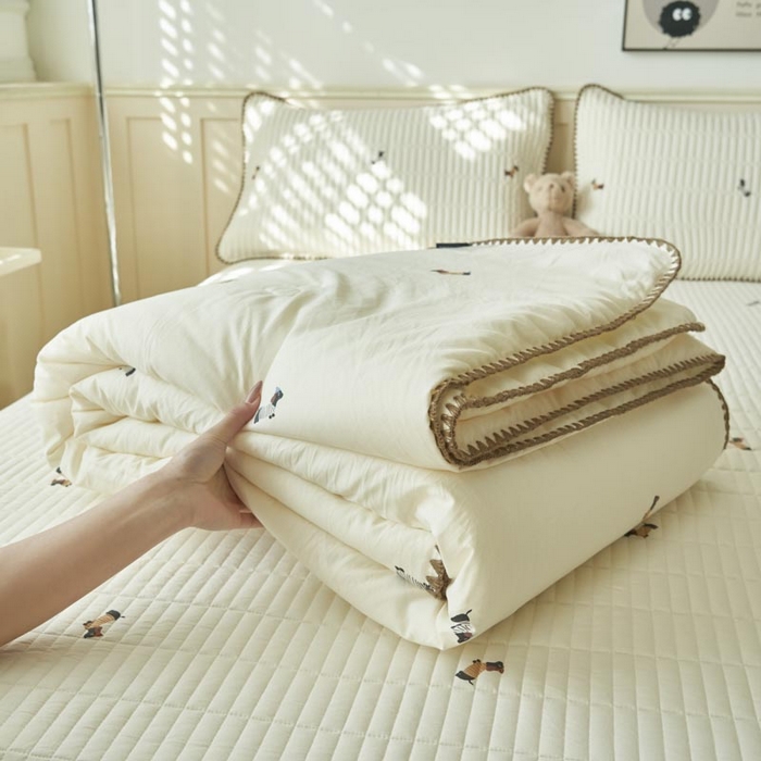 91家纺网 家纺一手货源 找家纺 （总）子由家居 2025新款水洗邹邹纱小清新大豆纤维夏被被子被芯