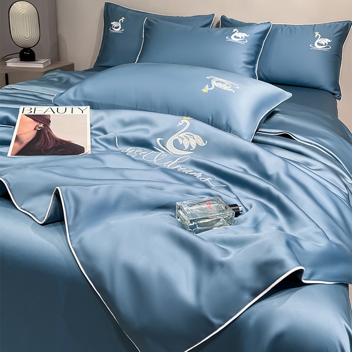 91家纺网 家纺一手货源 找家纺 如一 2025新款水洗冰丝麻绳夏被四件套天鹅系列 天鹅-宾利蓝