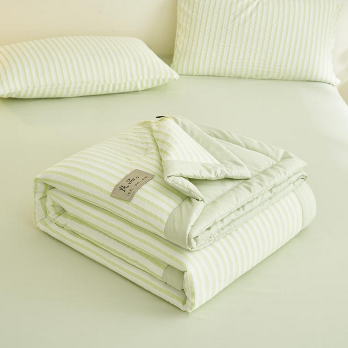 91家纺网 家纺一手货源 找家纺 子由家居 2025新款色织条纹提花大豆夏被四件套 色织条纹-果绿