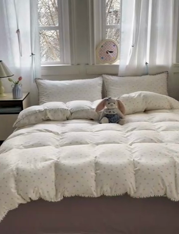 91家纺网 家纺一手货源 找家纺 淑女公社家纺 2025春夏新款 贝壳边双层纱套件 彩色樱桃