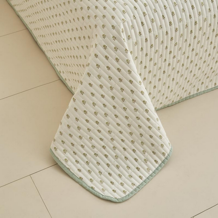 91家纺网 家纺一手货源 找家纺 子由家居 2025新款纯棉印花夹棉床盖 纯棉床盖-朵朵花蕊