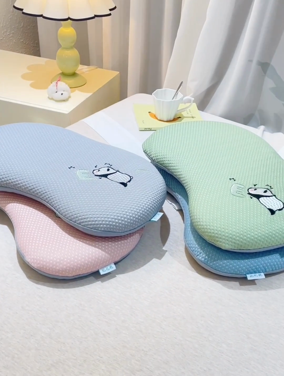 91家纺网 家纺一手货源 找家纺 芯洲 2025新款凉感记忆棉枕头儿童学生夏季冰丝凉枕护颈透气慢回弹记忆枕 梦乐园-粉  25*50cm