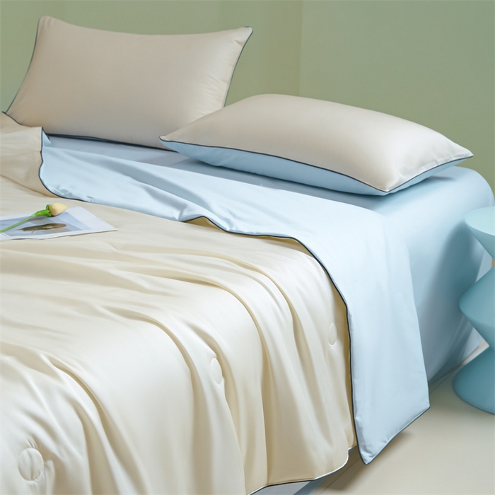 91家纺网 家纺一手货源 找家纺 笙意家纺 2025新款凉感水洗真丝麻绳双拼夏凉被-华尔兹系列 华尔兹-奶昔白+天空蓝