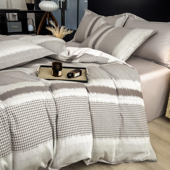 91家纺网 家纺一手货源 找家纺 倾慕家纺 2025新款60S提花全棉单品被套 波格灰