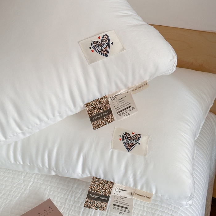 91家纺网 家纺一手货源 找家纺 （总）伟邦2025新款时尚豹纹休闲枕头枕芯