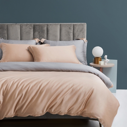 91家纺网 家纺一手货源 找家纺 （总）于果 2025新款简约双拼兰精天丝四件套