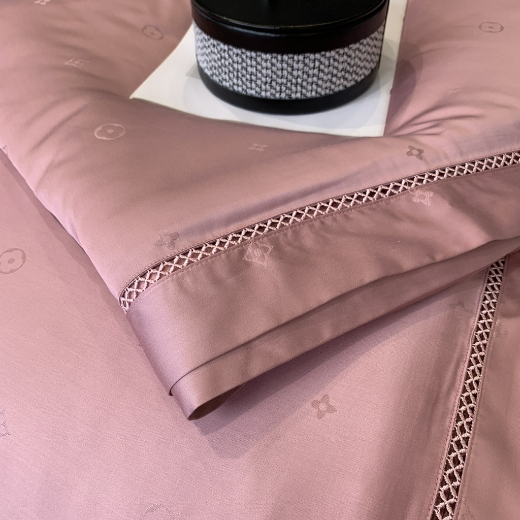 91家纺网 家纺一手货源 找家纺 奈萝家纺 2025新款60S天丝提花夏凉被空调被子被芯 梅子粉