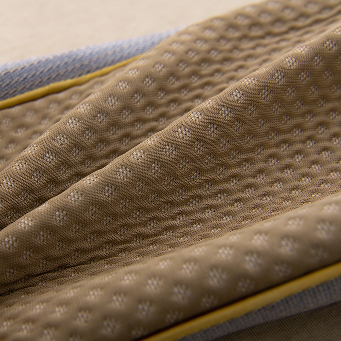 91家纺网 家纺一手货源 找家纺 芯洲 2025年新款荞麦枕颈椎枕凉感冰豆豆夏季时尚护颈枕 冰感豆颈椎枕-咖  20*50cm