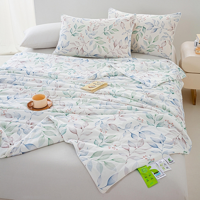 91家纺网 家纺一手货源 找家纺 欧雅搁家纺 2025新款3D数码印花有氨冷感冰激淋凉感丝夏被空调被大豆纤维被子夏凉被 叶柔苏夏