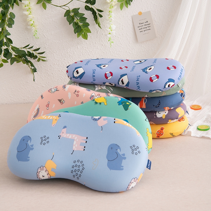 91家纺网 家纺一手货源 找家纺 芯洲 2025年新款猫肚皮枕芯慢回弹牛奶丝卡通记忆枕头 蓝 绿 黄 粉 咖 随机花型颜色可选  30*50cm