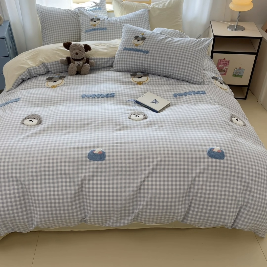 91家纺网 家纺一手货源 找家纺 乐坊2025新款云朵棉毛巾绣四件套 晚安狗狗