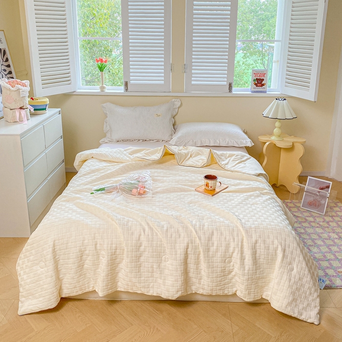 91家纺网 家纺一手货源 找家纺 左右家纺 2025新款华夫格大豆夏被被子被芯 浅白