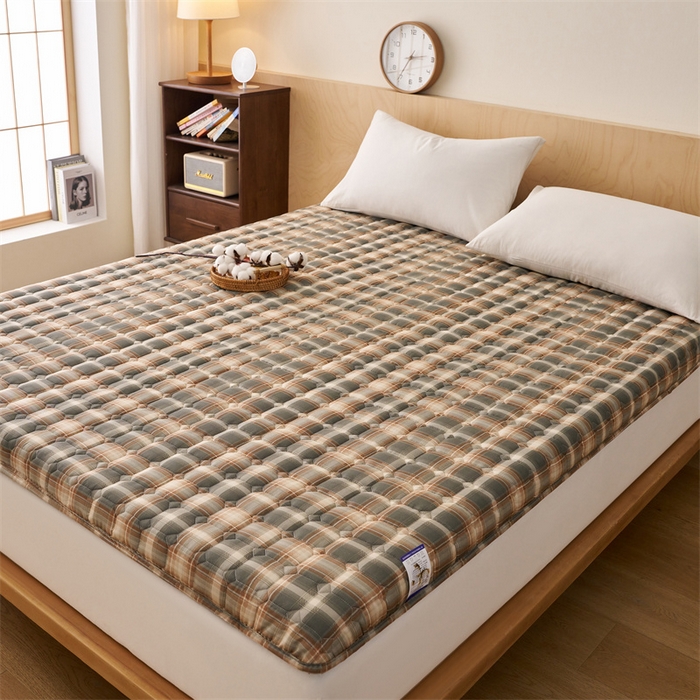 91家纺网 家纺一手货源 找家纺 艺博床垫 2025新款水洗棉棉花床垫成人款 古早格