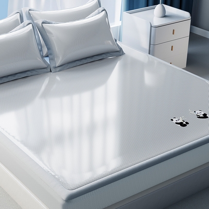 91家纺网 家纺一手货源 找家纺 （总）莱轩席业 2025新款凉感冰丝藤席-白熊日记