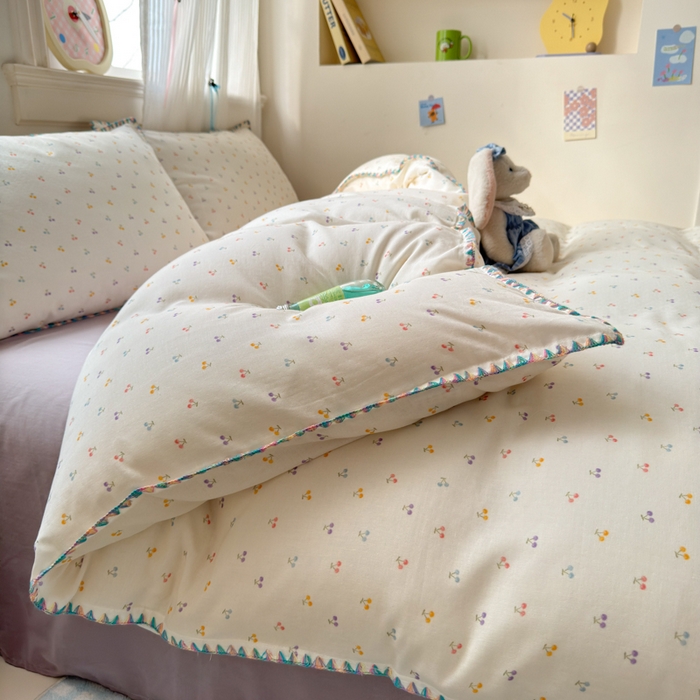 91家纺网 家纺一手货源 找家纺 淑女公社家纺 2025春夏新款 贝壳边双层纱套件 彩色樱桃