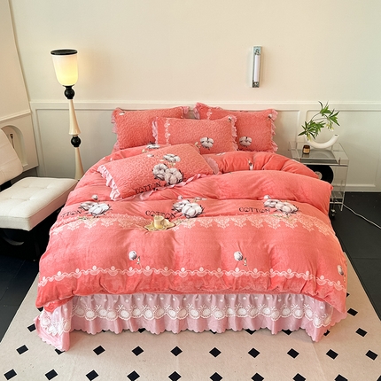 91家纺网 家纺一手货源 找家纺 （总）珍爱家纺 2025新款冬季加厚夹棉保暖牛奶绒蕾丝花边床盖床裙单件三件套双人四件套