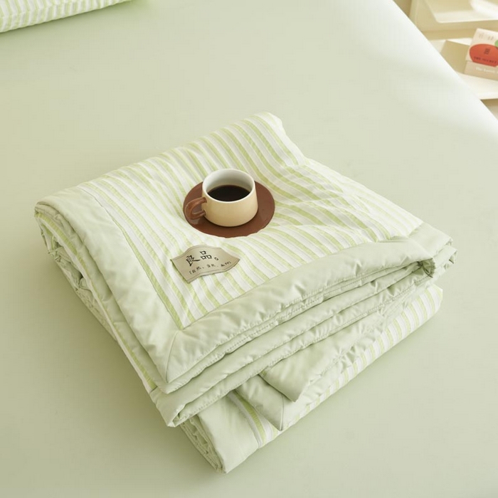 91家纺网 家纺一手货源 找家纺 子由家居 2025新款色织条纹提花大豆夏被四件套 色织条纹-果绿