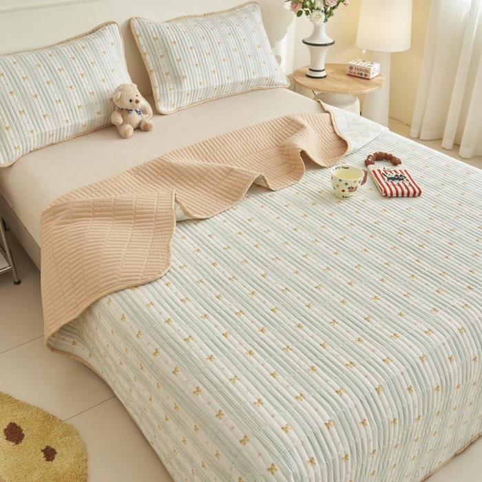 91家纺网 家纺一手货源 找家纺 子由家居 2025新款纯棉印花夹棉床盖 棉花被-千结缘