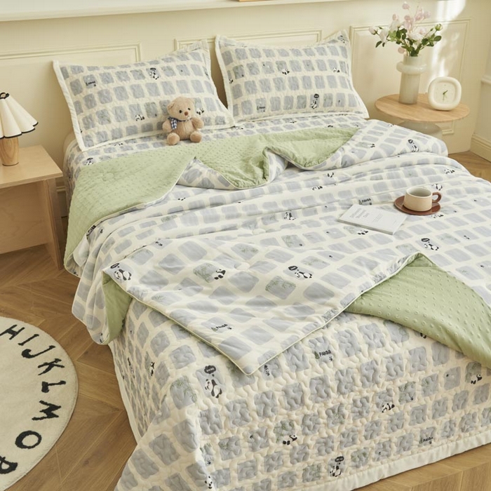 91家纺网 家纺一手货源 找家纺 子由家居 2025新款凉感丝豆豆夏被四件套 凉感豆豆被-熊猫