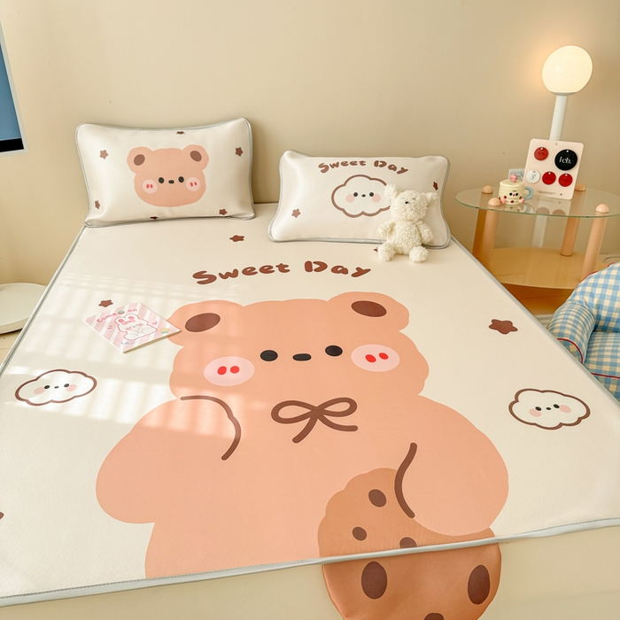 91家纺网 家纺一手货源 找家纺 慕尚家纺 2025新款凉感卡通工艺席 饼干熊