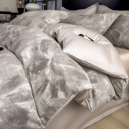 91家纺网 家纺一手货源 找家纺 倾慕家纺 2025新款60S提花全棉四件套 涂鸦灰