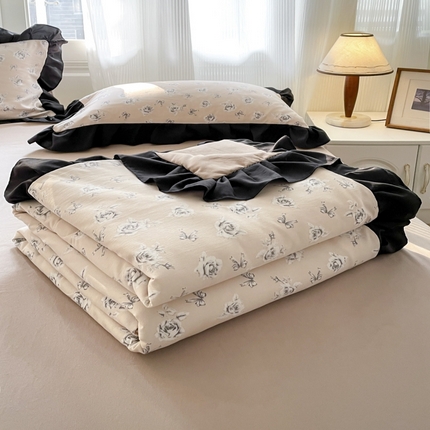 91家纺网 家纺一手货源 找家纺 首尔家纺 2025新款双层纱夏被系列 香水玫瑰