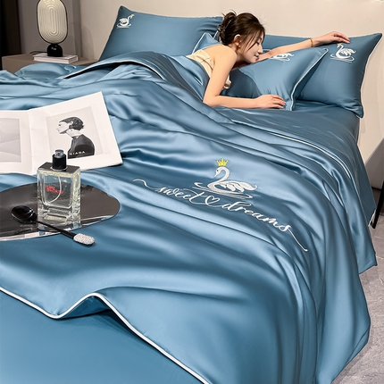 91家纺网 家纺一手货源 找家纺 如一 2025新款水洗冰丝麻绳夏被四件套天鹅系列 天鹅-宾利蓝