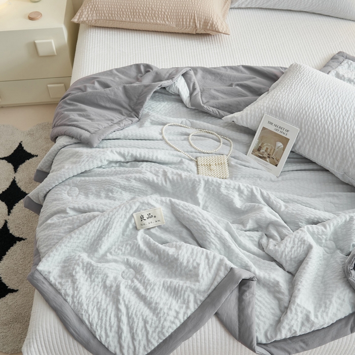 91家纺网 家纺一手货源 找家纺 子由家居 2025新款水洗棉泡泡格大豆纤维夏被被子被芯 泡泡格-浅灰